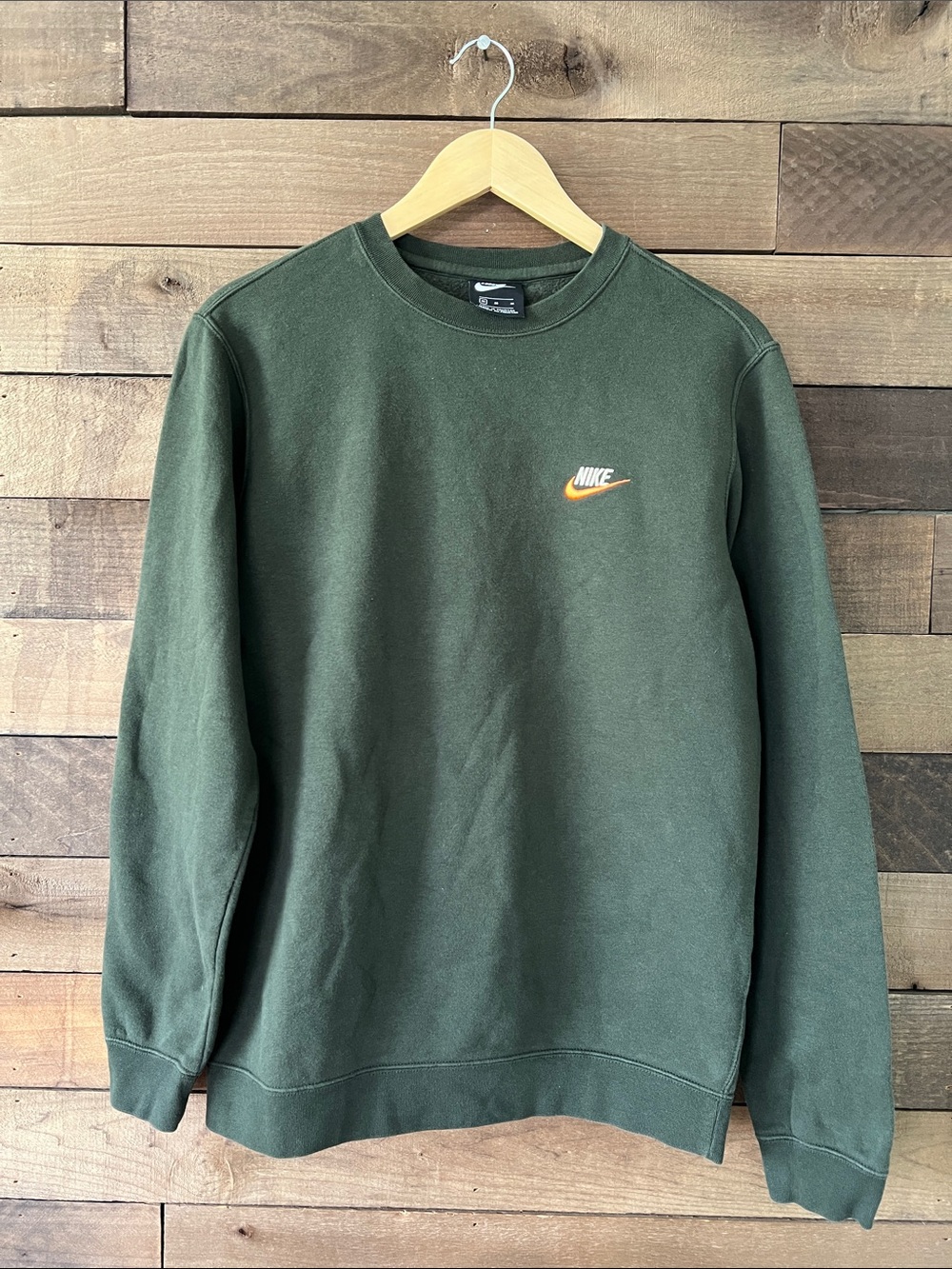 Nike Sportswear Men's Club Fleece Crewneck Sweatshirt in Green Size Medium